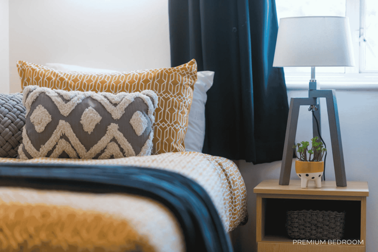 STANDARD-BEDROOM-3